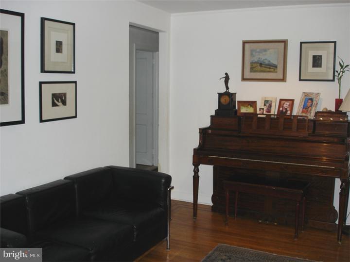 264 Crystal Terrace Haddonfield, NJ 08033 - Photo 4 of 23 Gallery Image 4