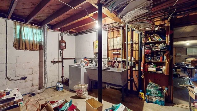 $599,000 | 42 Ellis Drive, Worcester, MA 01609