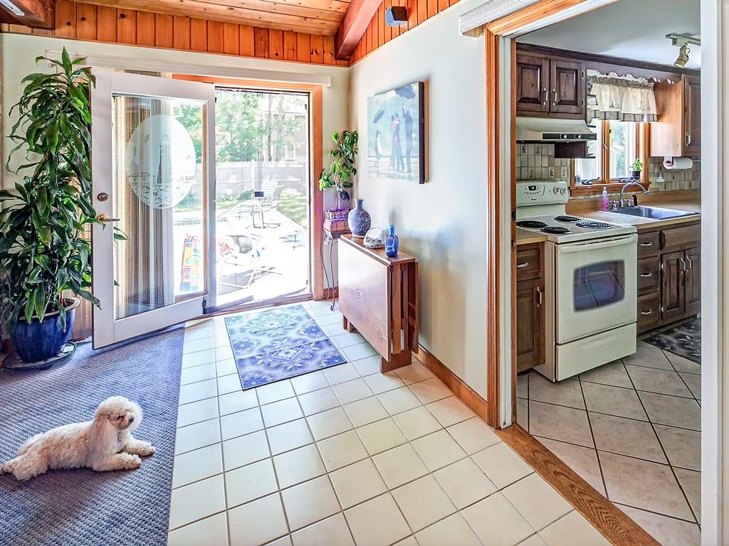 281 South Sandwich Road Mashpee, MA 02649 - Photo 7 of 25 a view of living room filled with furniture and rug
