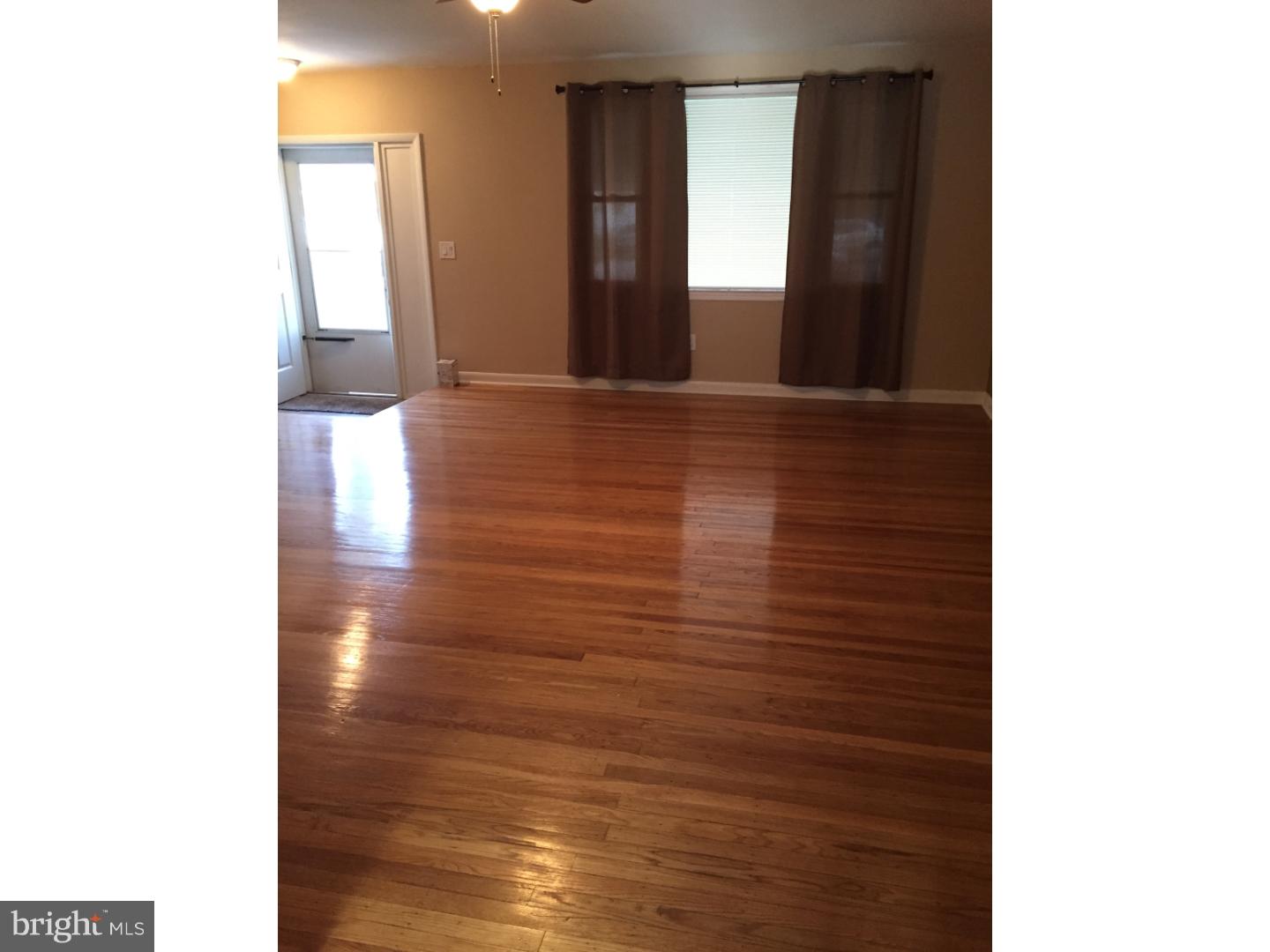 1320 Powell Road Brookhaven, PA 19015 - Photo 3 of 19