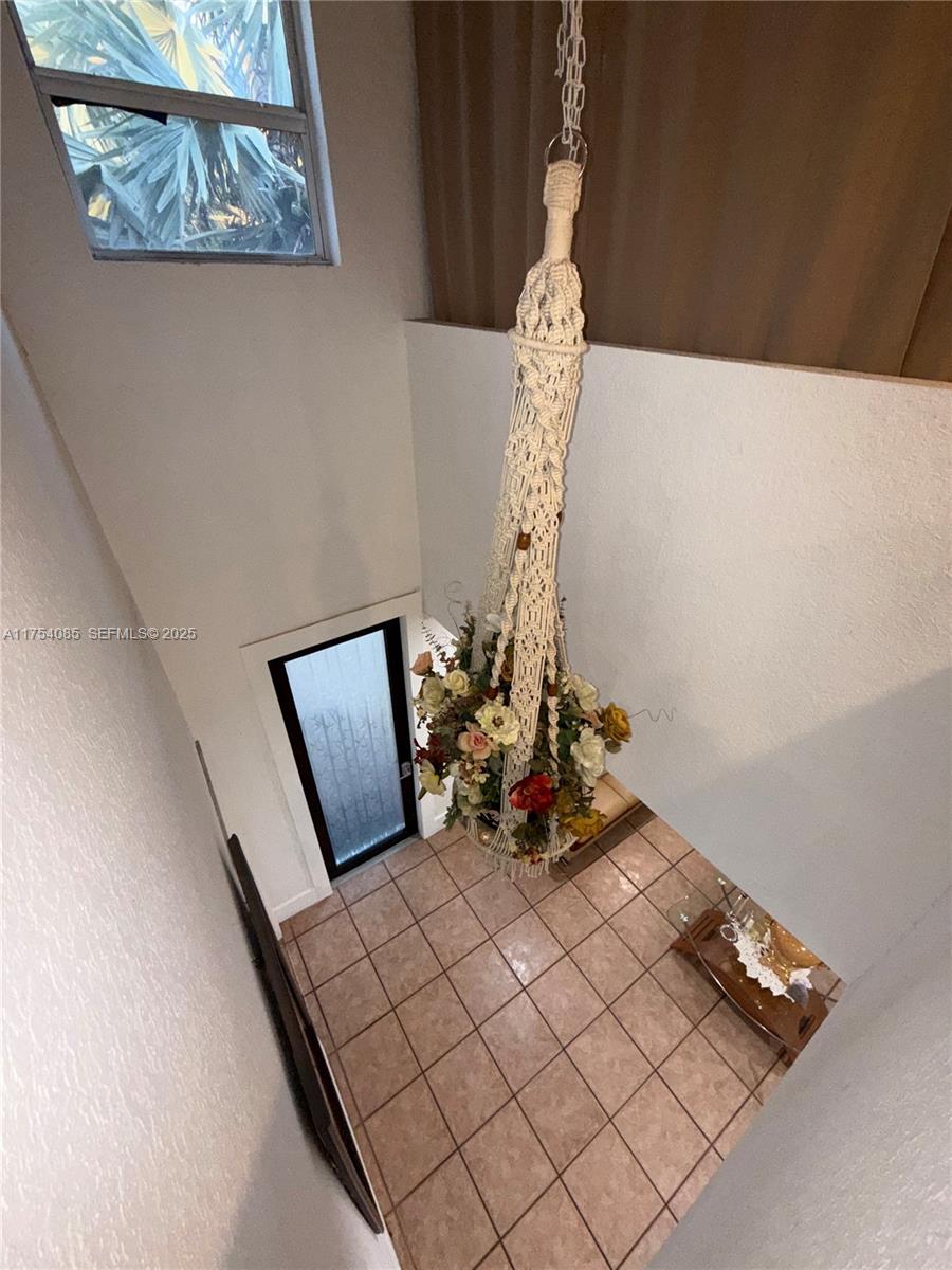 16618 Southwest 68th Terrace Miami, FL 33193 - Photo 31 of 34 a view of workspace