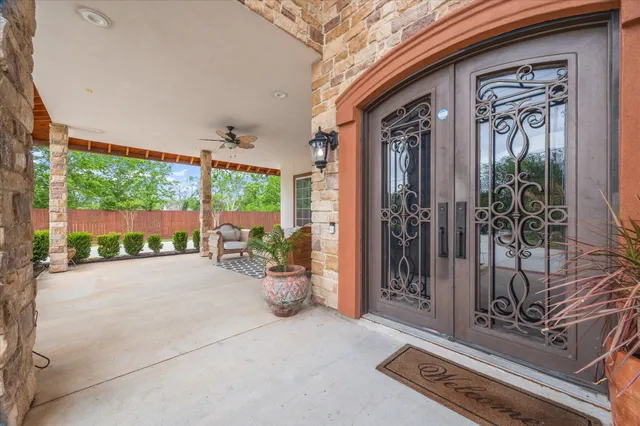 a view of backyard with porch