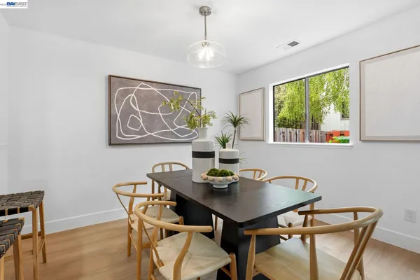 $600,000 | 2 Knoll Court, Hercules, CA 94547