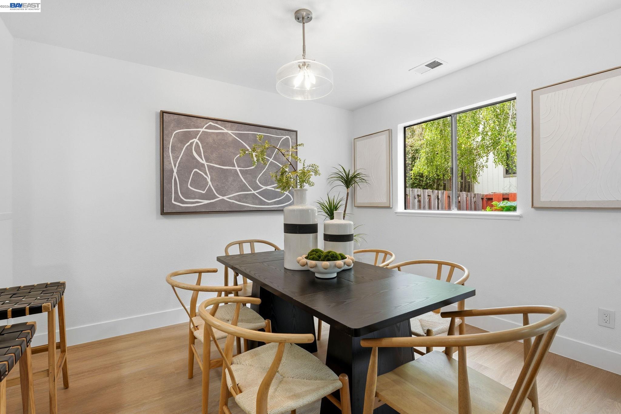 2 Knoll Court Hercules, CA 94547 - Photo 12 of 44