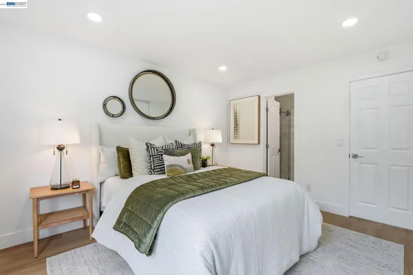 $600,000 | 2 Knoll Court, Hercules, CA 94547