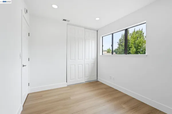 $600,000 | 2 Knoll Court, Hercules, CA 94547