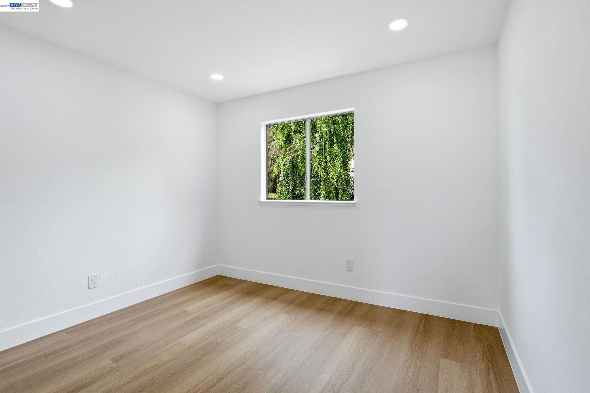 2 Knoll Court Hercules, CA 94547 - Photo 28 of 44