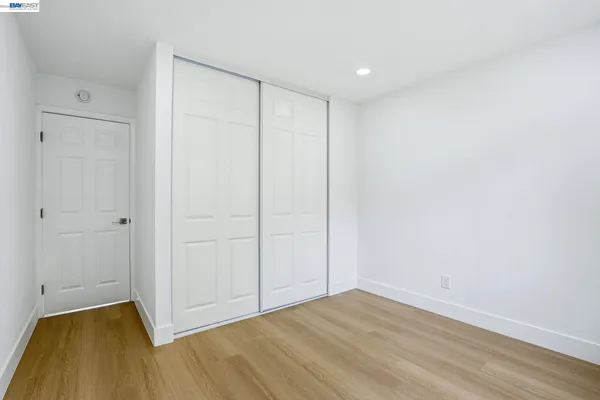 $600,000 | 2 Knoll Court, Hercules, CA 94547