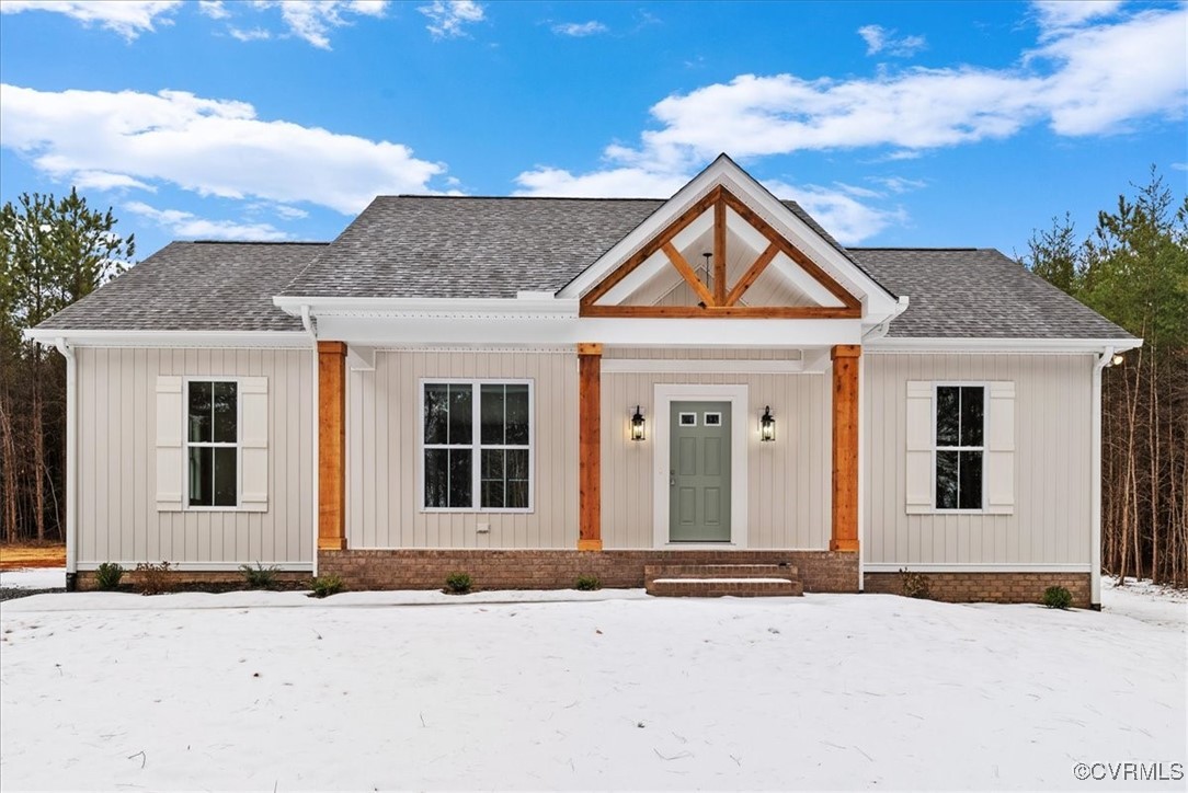 292 Lunenburg County Road Keysville, VA 23947 - Photo 1 of 39 View of front of home