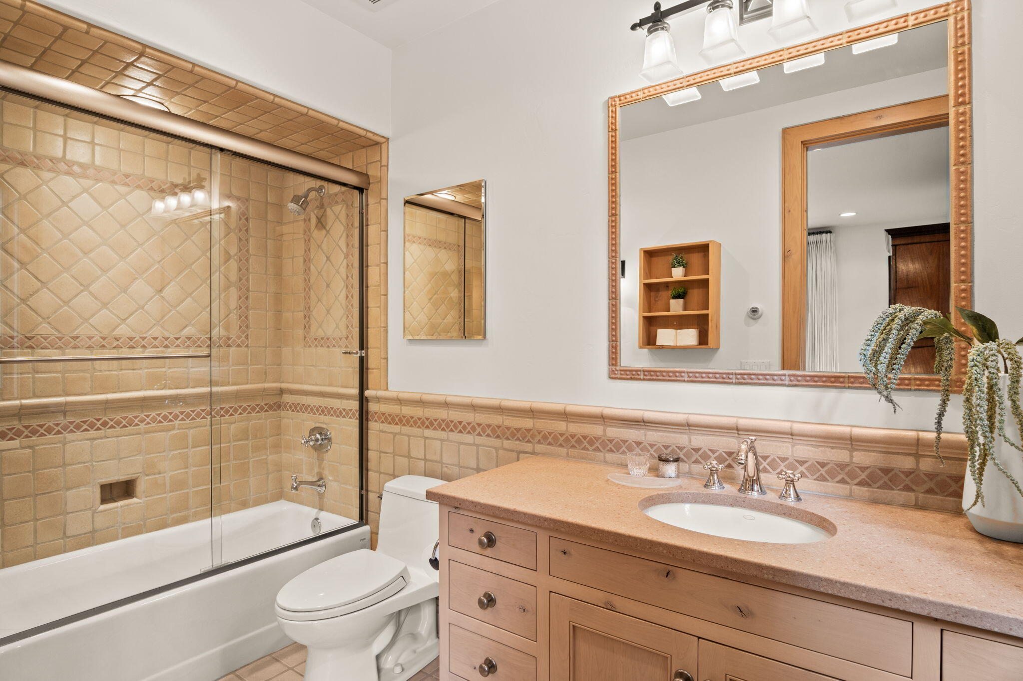 7 Rose Court Sun Valley, ID 83353 - Photo 28 of 50 Main Floor En-suite Bathroom