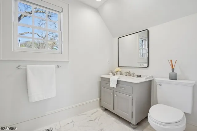 $4,965,000 | 55 Oxbow Lane, Summit, NJ 07901