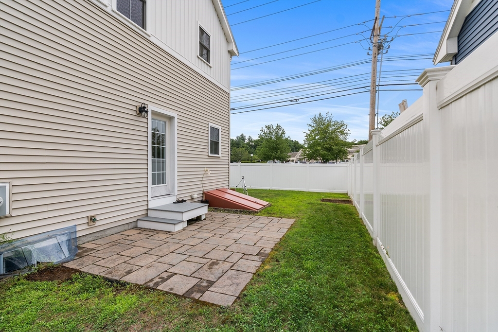 2 O'Reilly Lane Foxboro, MA 02035 - Photo 33 of 39