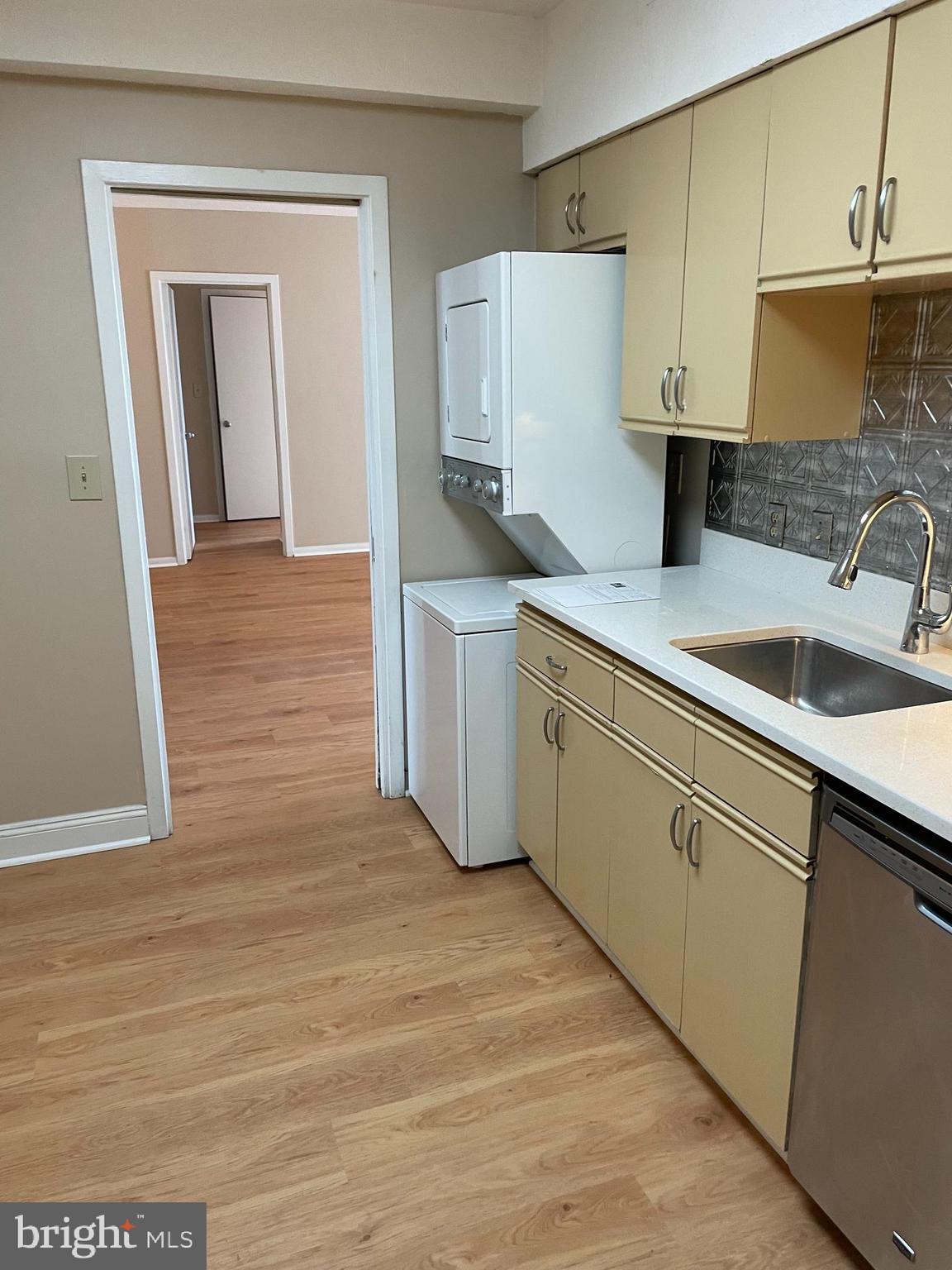 5505 Seminary Road, Unit 1203N Falls Church, VA 22041 - Photo 17 of 18