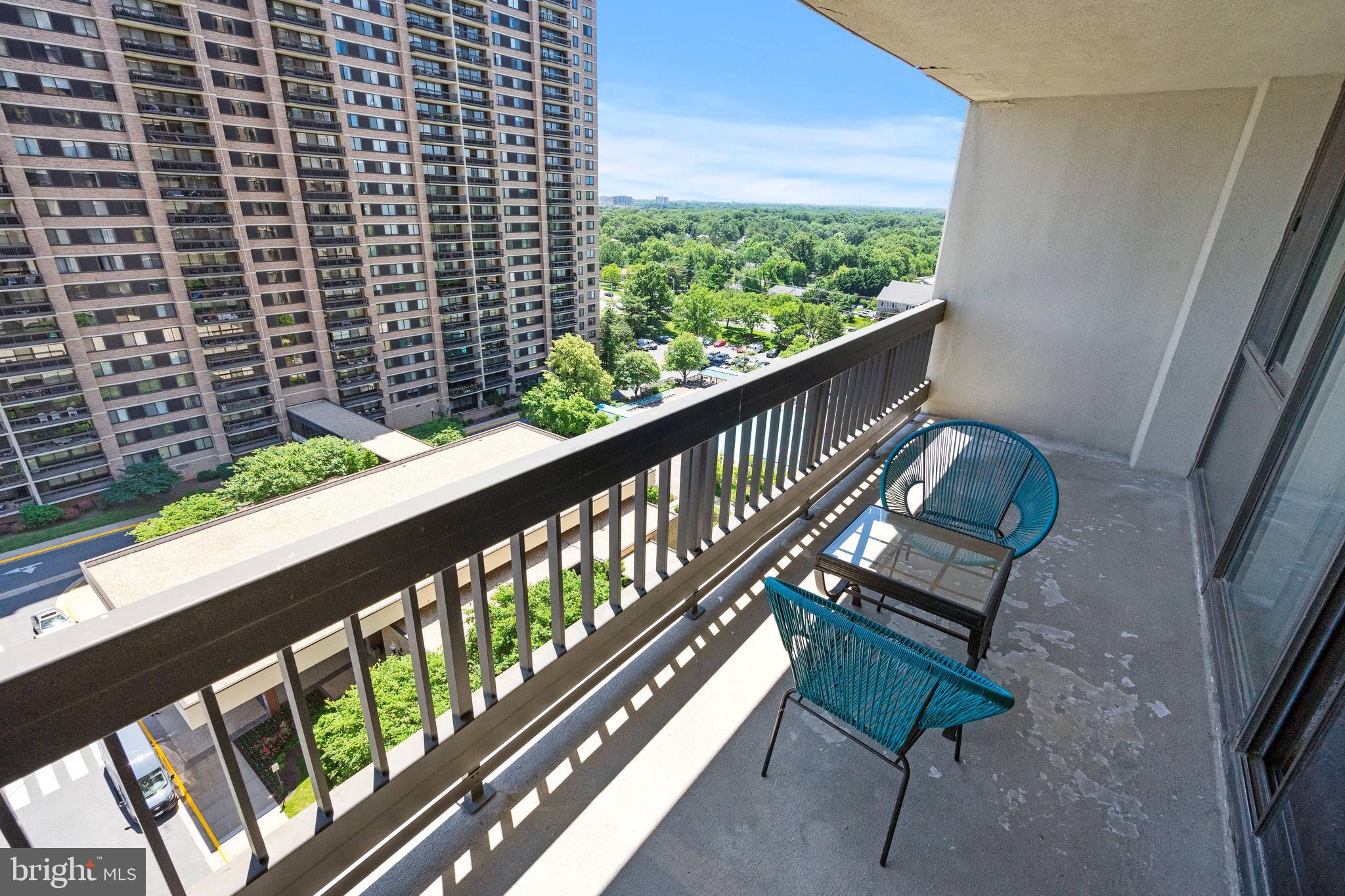 5505 Seminary Road, Unit 1203N Falls Church, VA 22041 - Photo 3 of 18