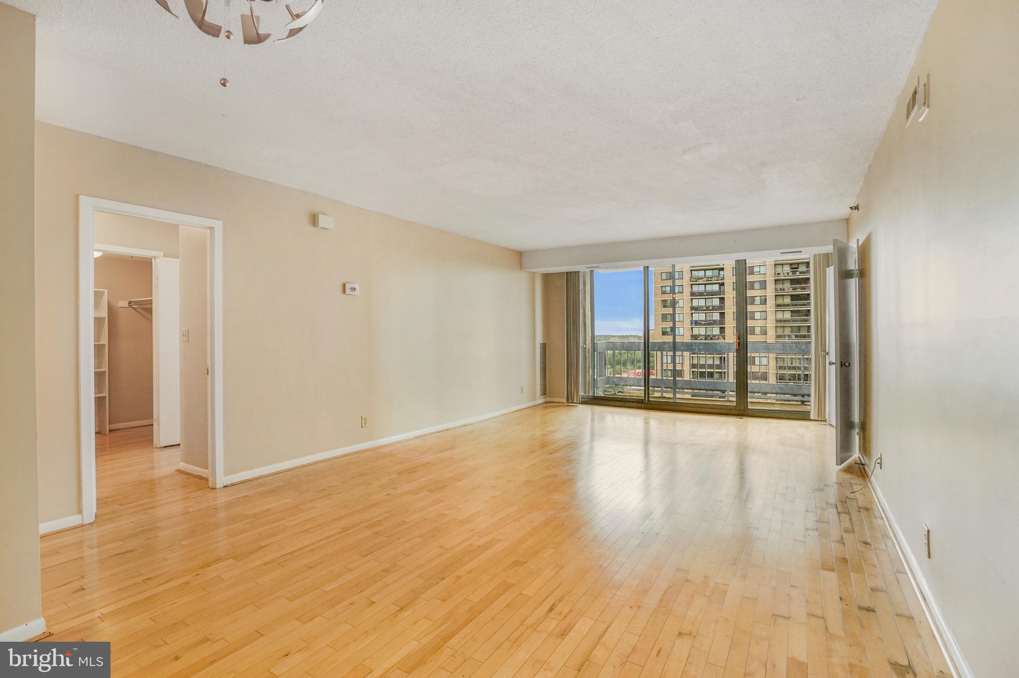 5505 Seminary Road, Unit 1203N Falls Church, VA 22041 - Photo 4 of 18