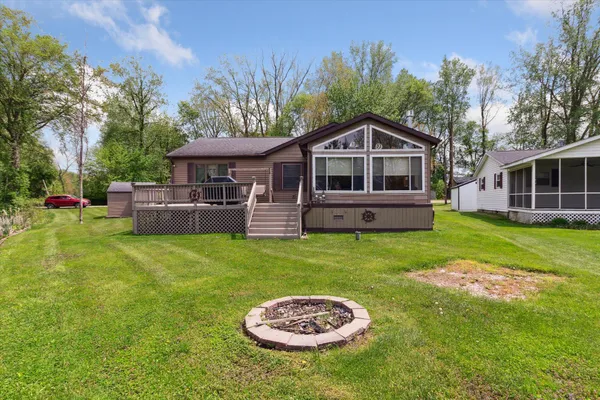$545,000 | 204 Crockett Drive, Quincy, MI 49082