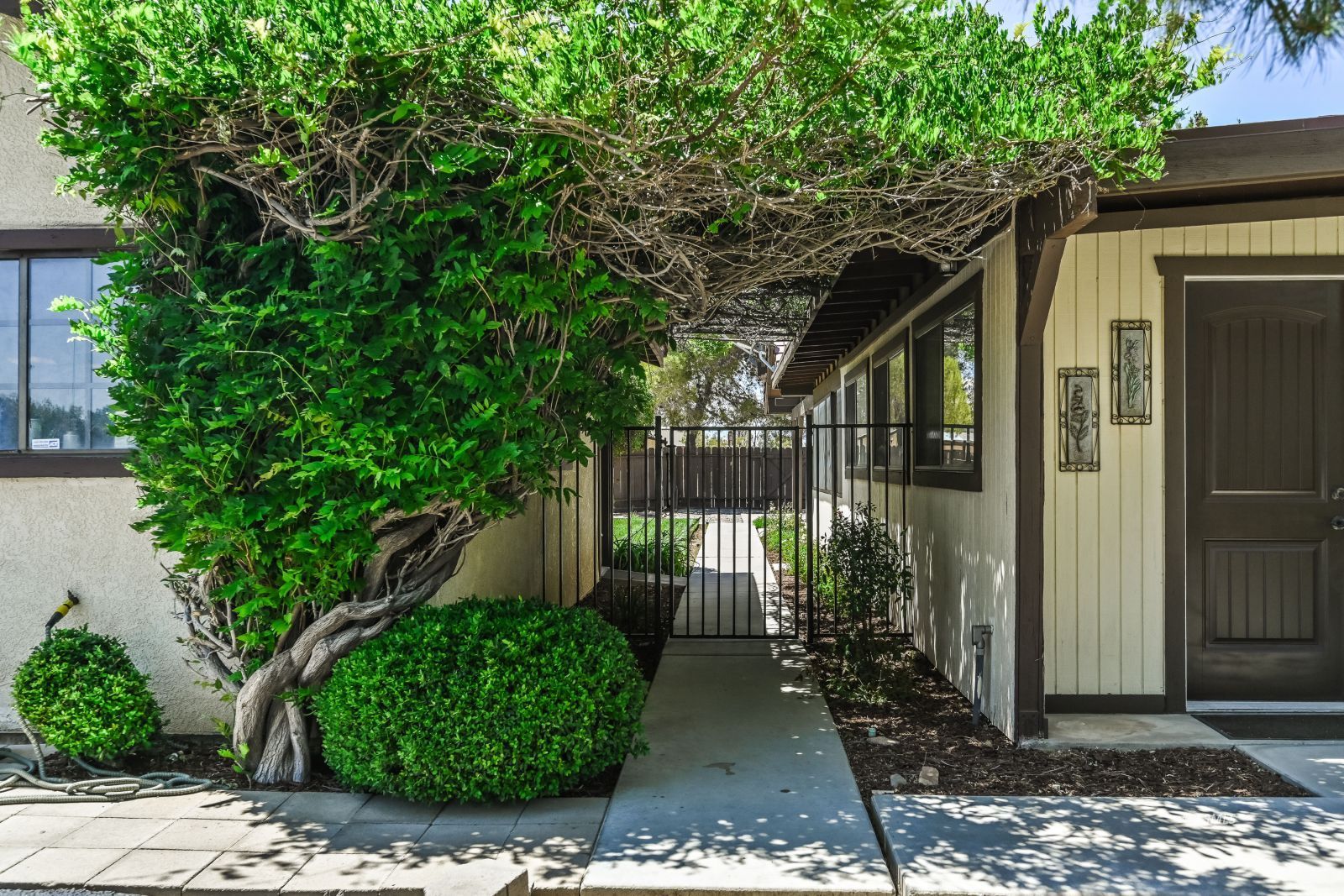 2031 South American Street Ridgecrest, CA 93555 - Photo 5 of 48