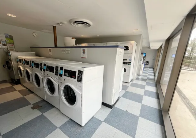 a view of a tall building