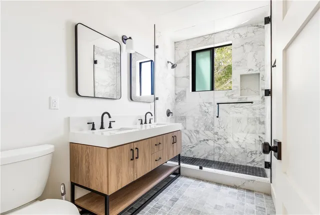 $7,500 | 936 Orlando Avenue, West Hollywood, CA 90069