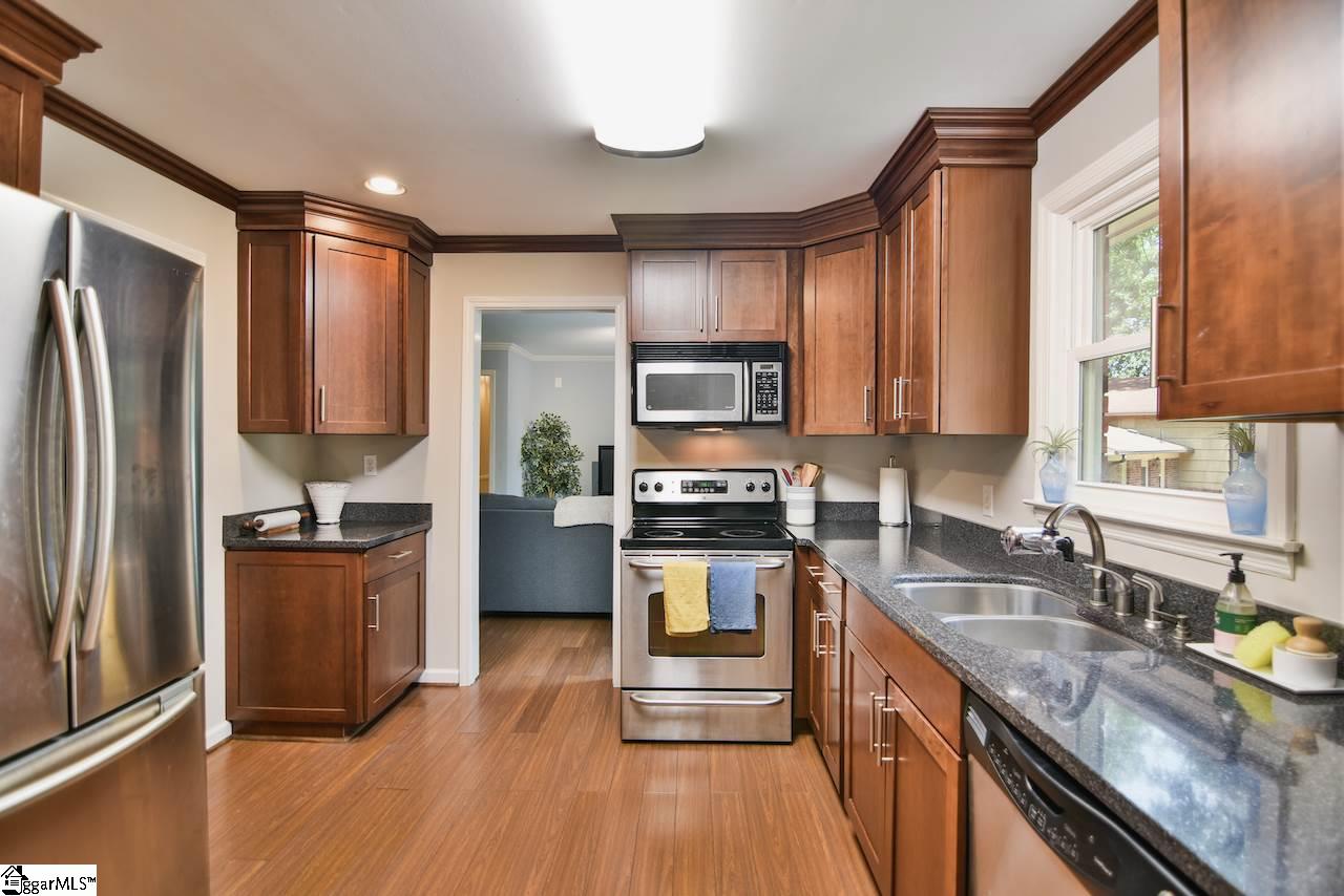 118 Brookbend Road Mauldin, SC 29662 - Photo 12 of 25 Gallery Image 12