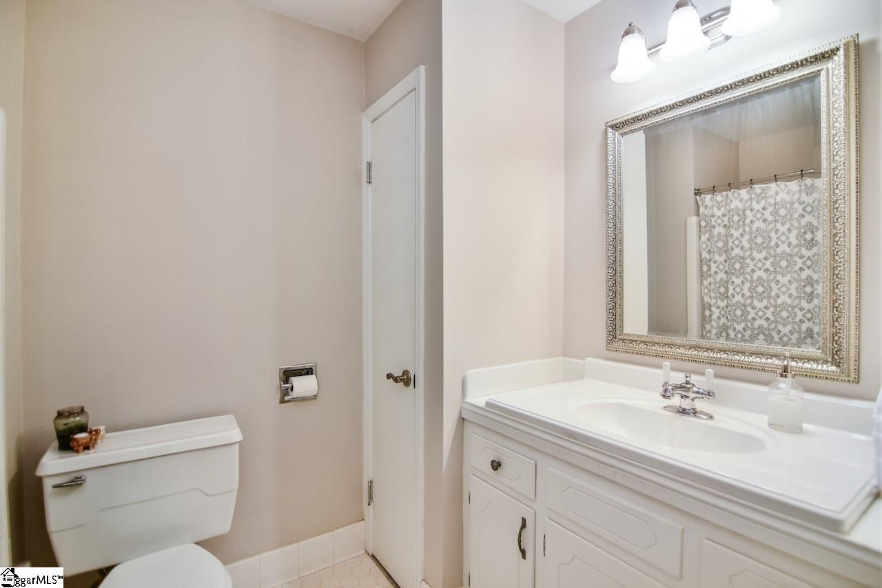 118 Brookbend Road Mauldin, SC 29662 - Photo 19 of 25 Gallery Image 19