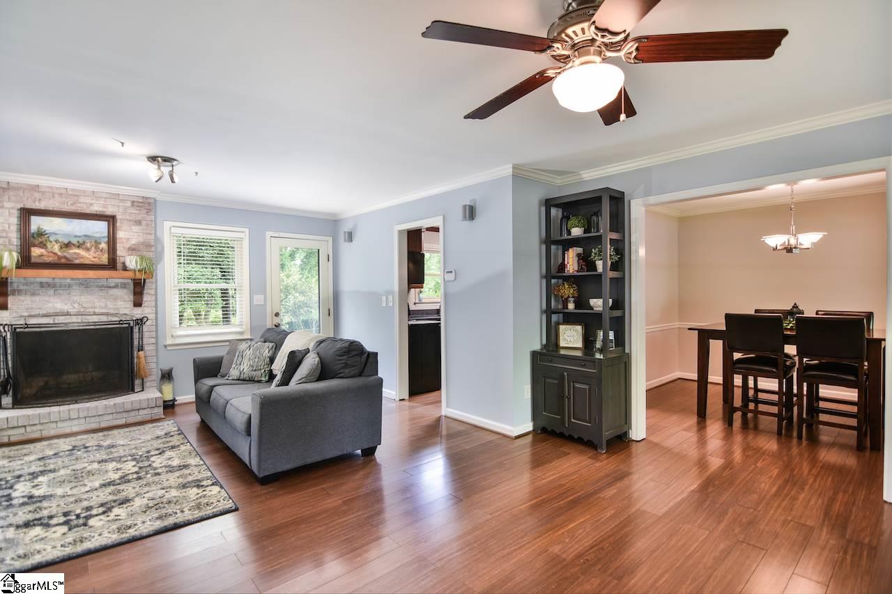 118 Brookbend Road Mauldin, SC 29662 - Photo 5 of 25 Gallery Image 5