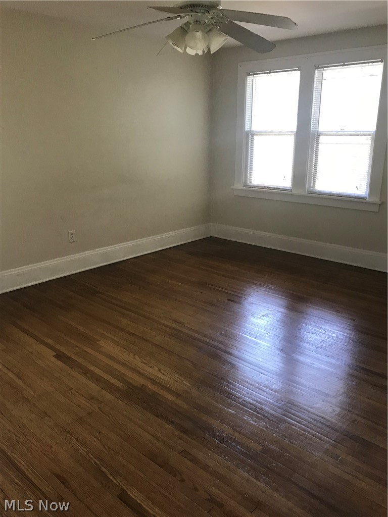 906 Montford Road Cleveland Heights, OH 44121 - Photo 13 of 20