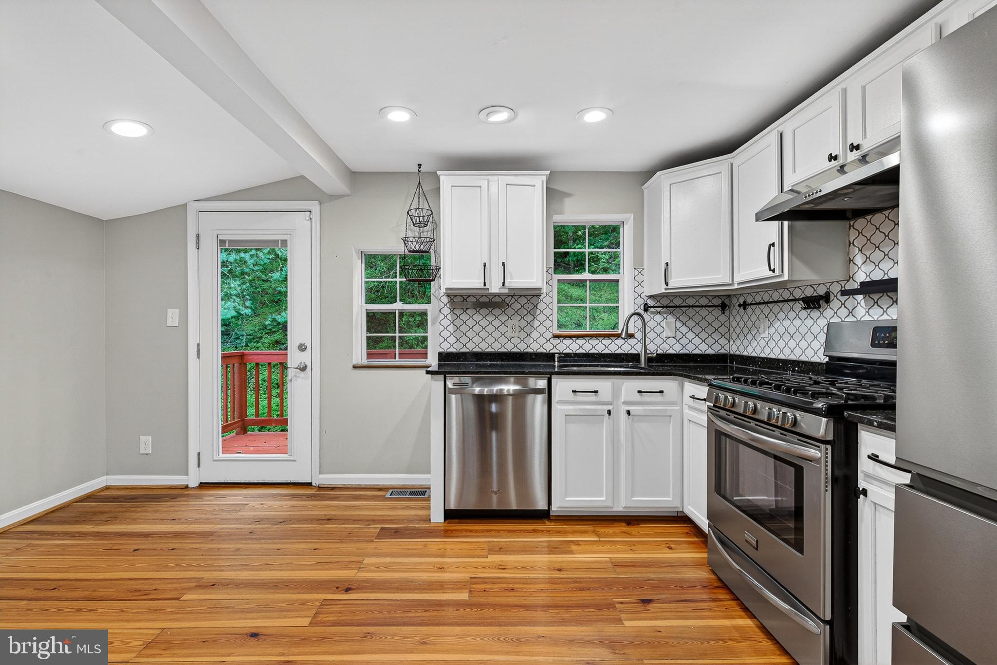 8669 Frederick Road Ellicott City, MD 21043 - Photo 13 of 39 Gallery Image 13