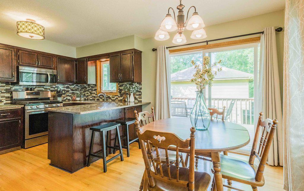 21709 Rouillard Boulevard Rogers, MN 55374 - Photo 4 of 29