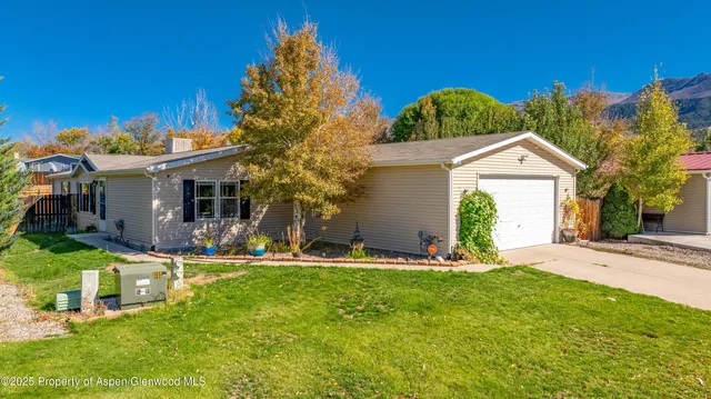 $345,000 | 324 Mineral Springs Circle, Parachute, CO 81635