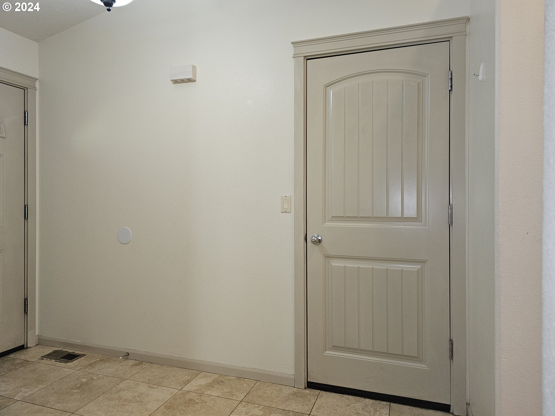 2692 Oak Ridge Street Northwest Albany, OR 97321 - Photo 5 of 25 Gallery Image 5
