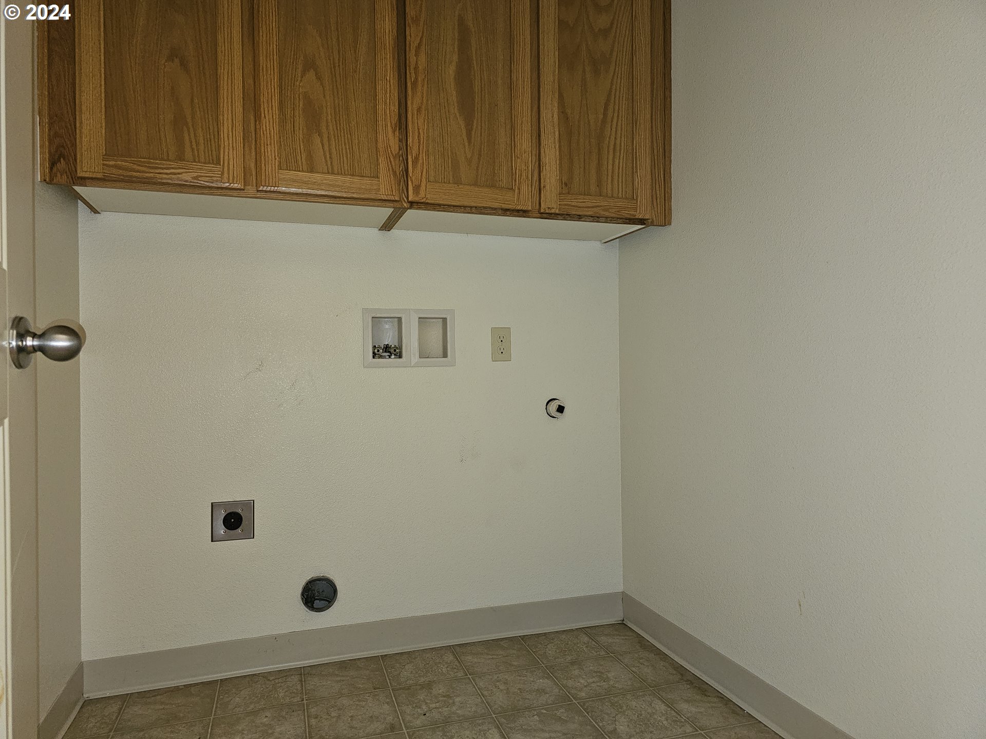 2692 Oak Ridge Street Northwest Albany, OR 97321 - Photo 7 of 25 Gallery Image 7