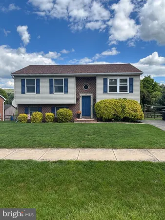 $369,900 | 73 Amanda Drive, Smithsburg, MD 21783
