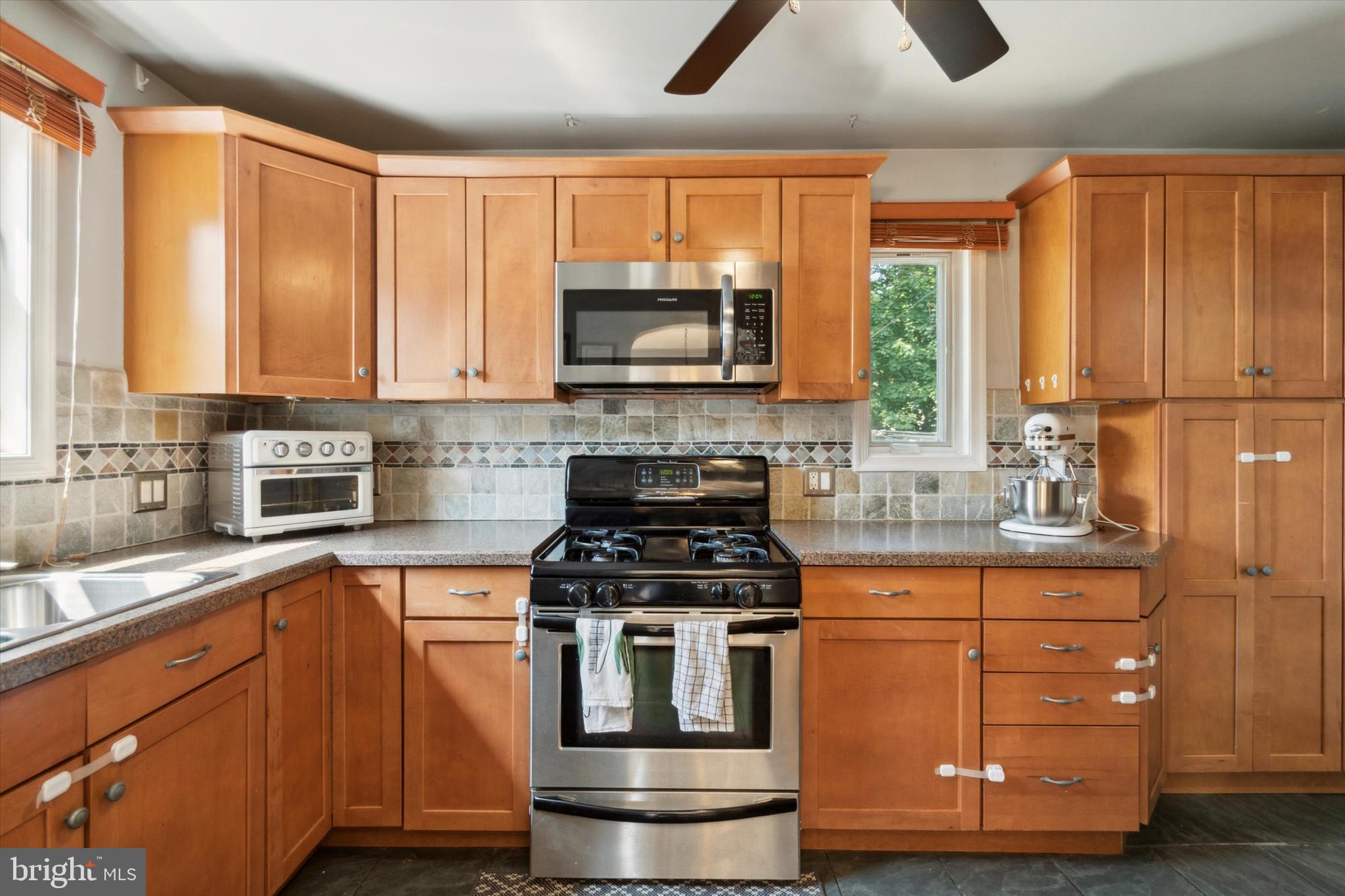 512 Overlook Road Philadelphia, PA 19128 - Photo 15 of 35 Gallery Image 15