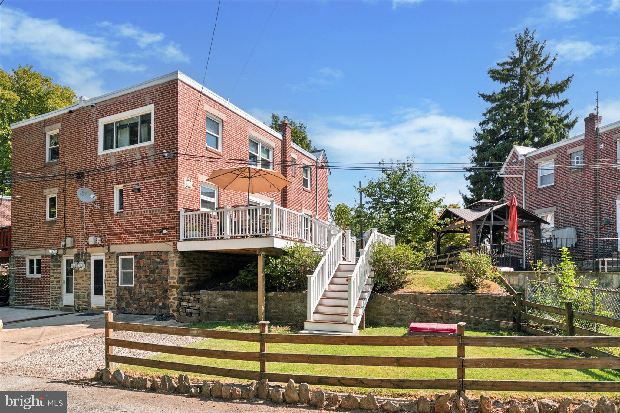 512 Overlook Road Philadelphia, PA 19128 - Photo 3 of 35 Gallery Image 3