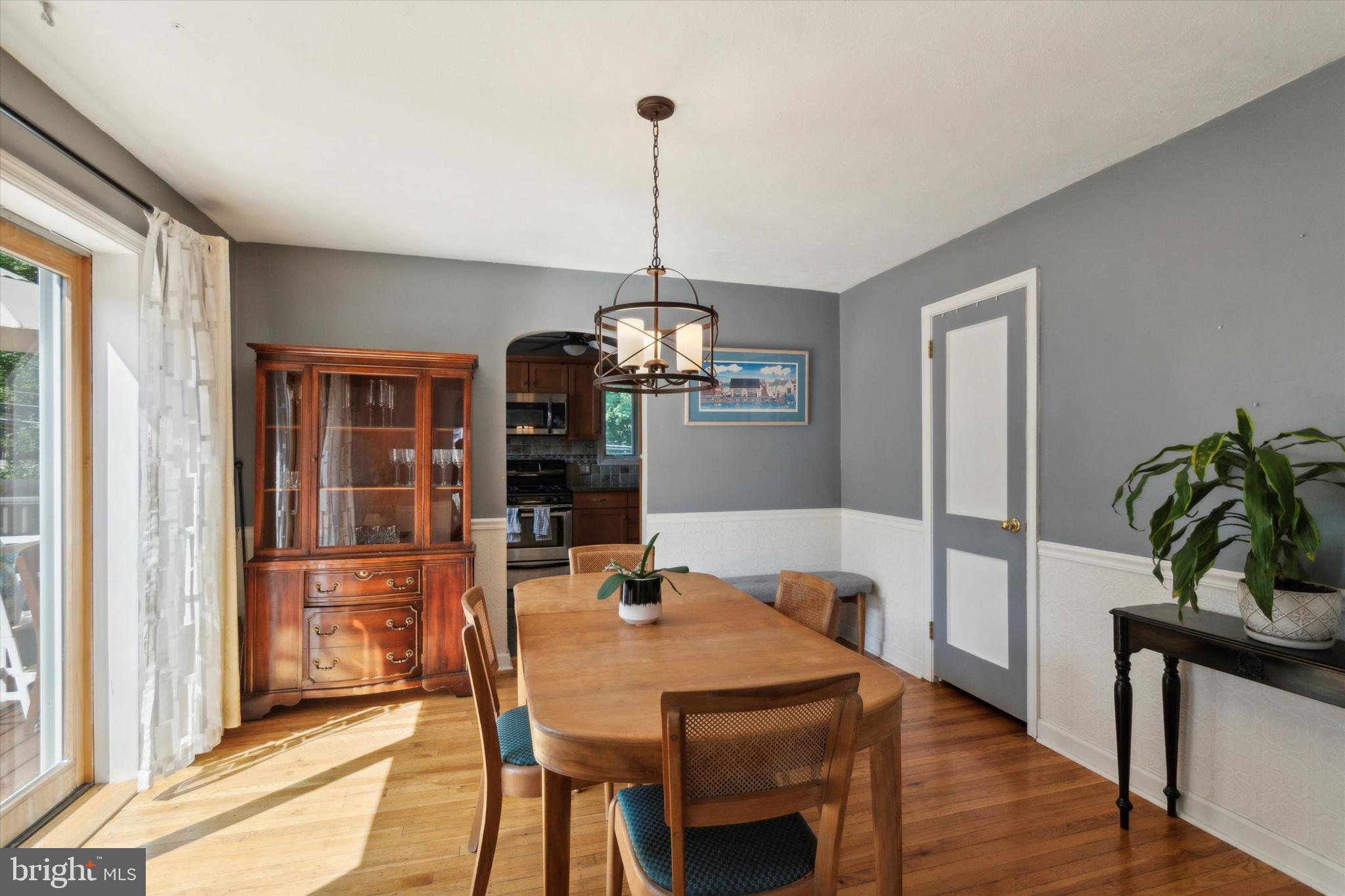 512 Overlook Road Philadelphia, PA 19128 - Photo 9 of 35 Gallery Image 9