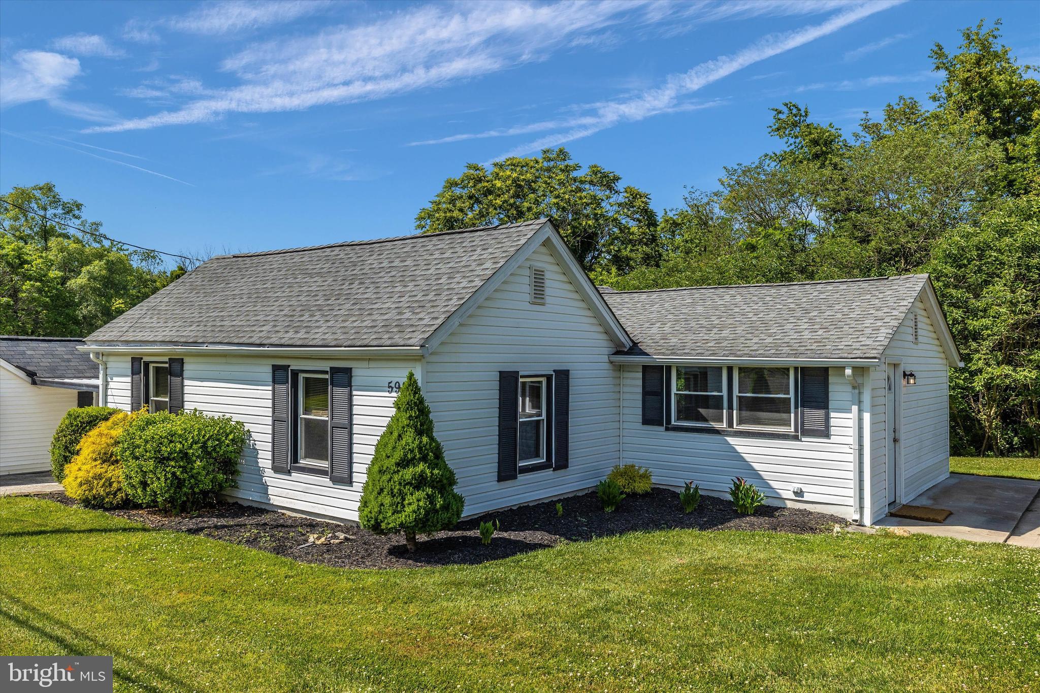 5913 Bartonsville Road Frederick, MD 21704 - Photo 1 of 37