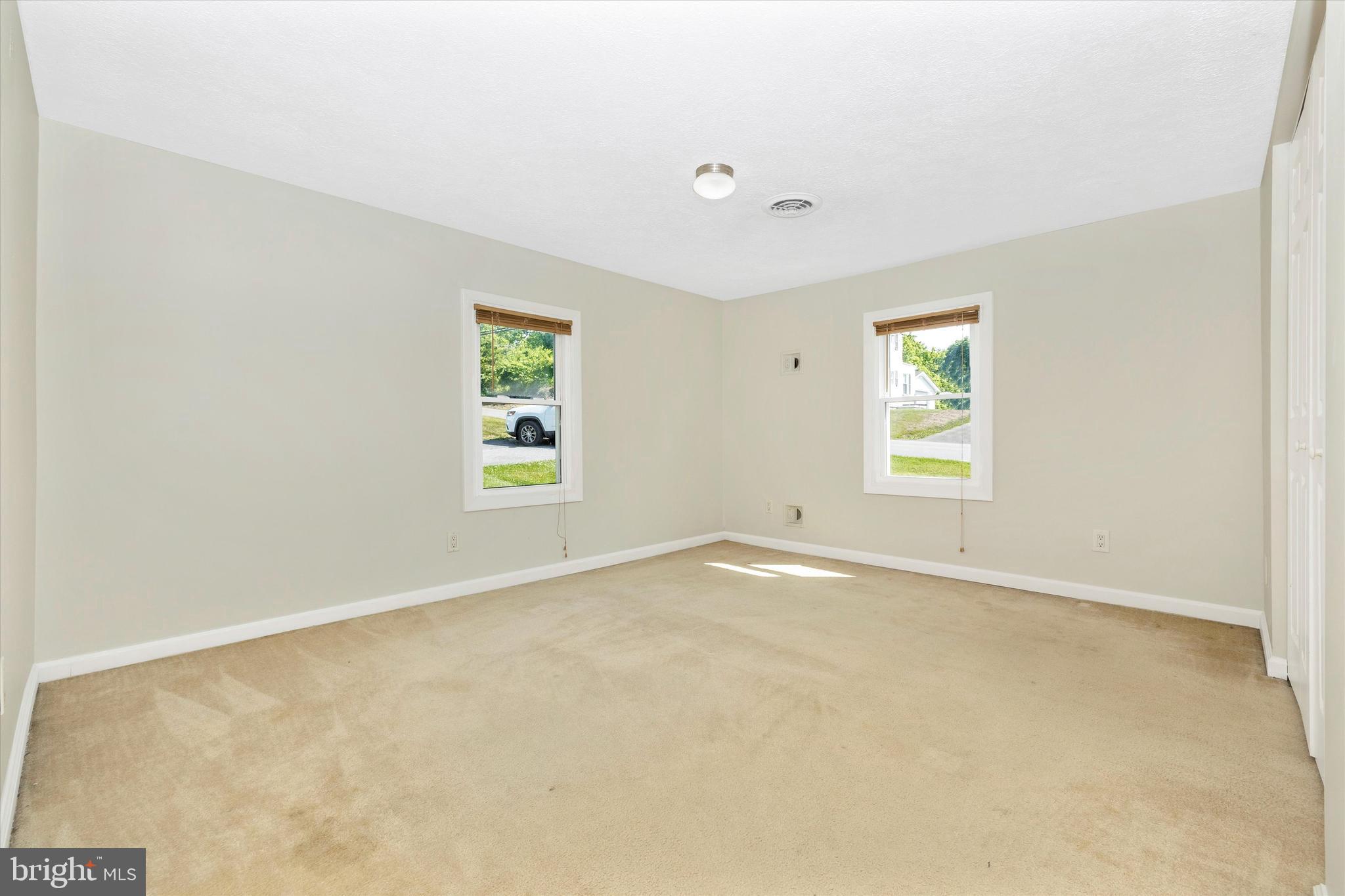 5913 Bartonsville Road Frederick, MD 21704 - Photo 15 of 37 bedroom 1