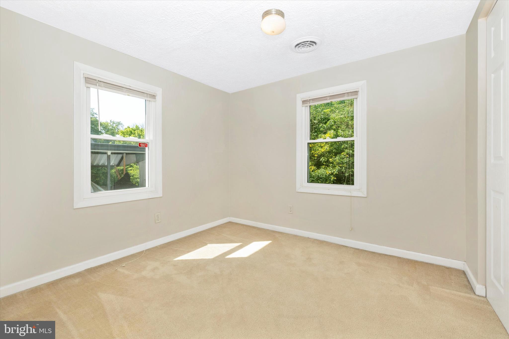 5913 Bartonsville Road Frederick, MD 21704 - Photo 21 of 37 bedroom 3