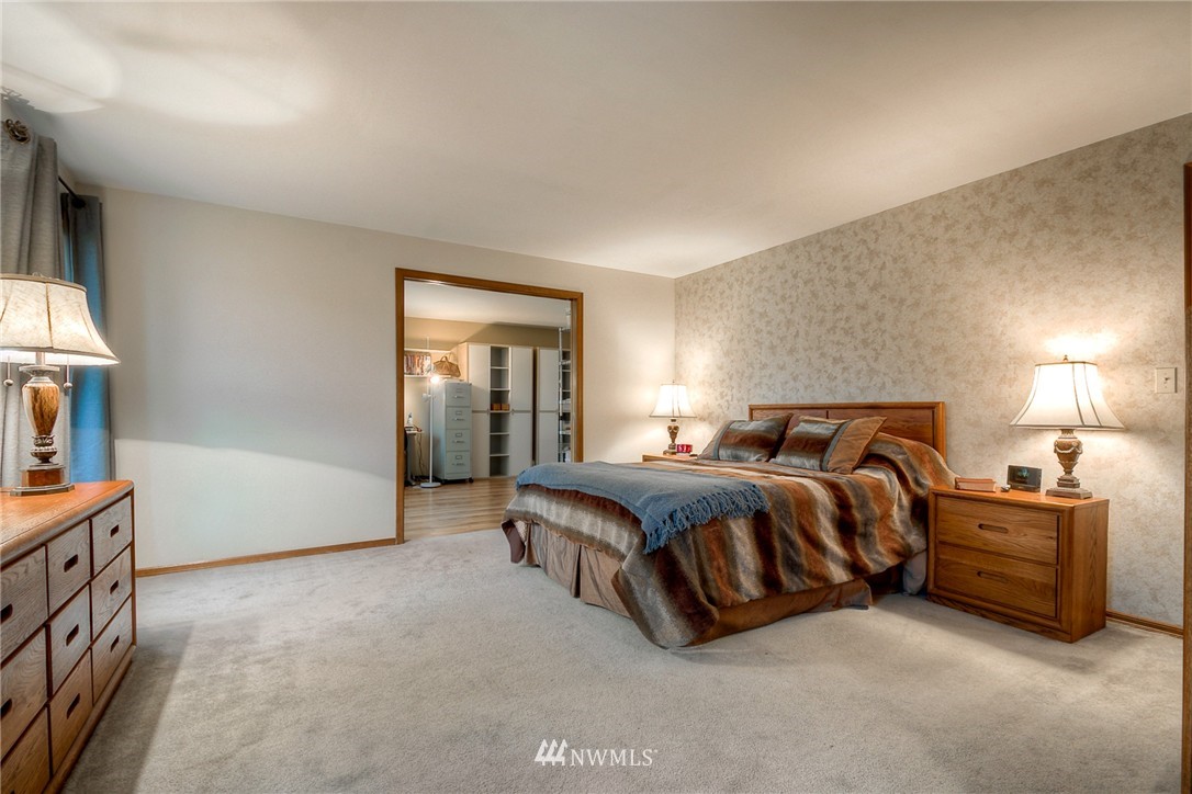 18213 133rd Avenue Southeast Renton, WA 98058 - Photo 16 of 22 Gallery Image 16