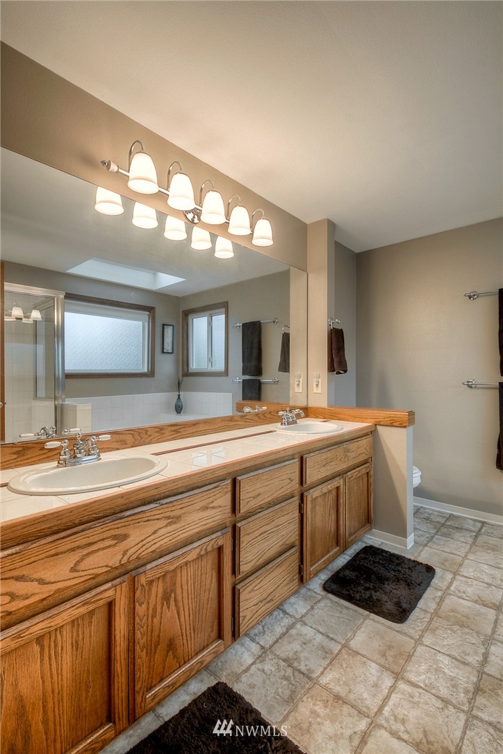 18213 133rd Avenue Southeast Renton, WA 98058 - Photo 17 of 22 Gallery Image 17