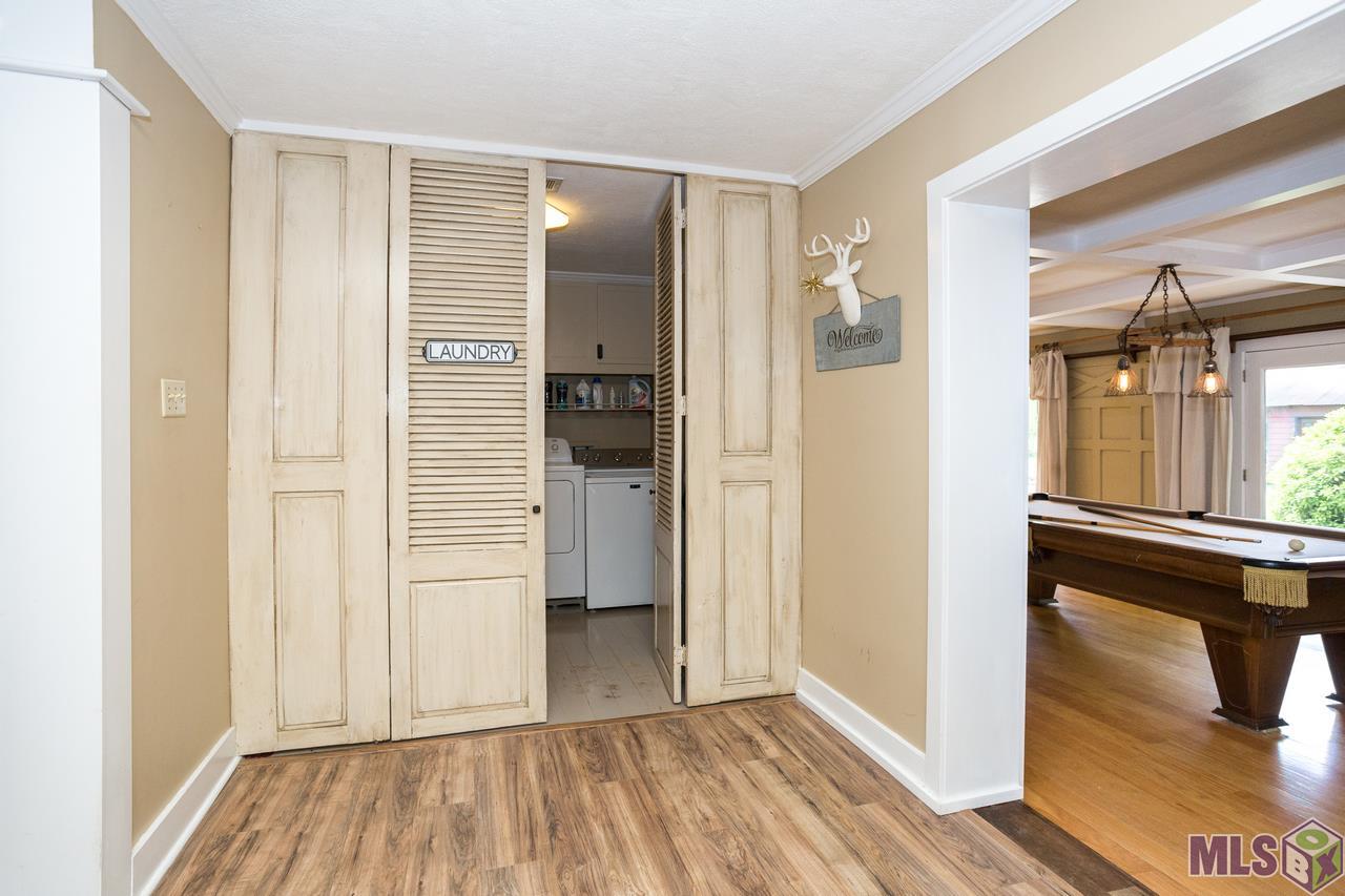 12653 Roundsaville Road Baton Rouge, LA 70818 - Photo 11 of 31 Laundry