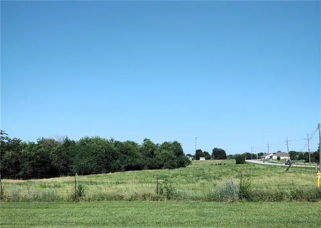 $1,400,000 | 37200 West Us-56 Highway, Edgerton, KS 66021