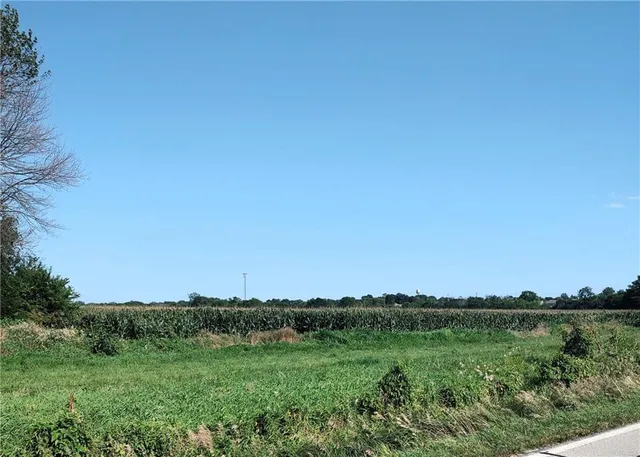 $1,400,000 | 37200 West Us-56 Highway, Edgerton, KS 66021