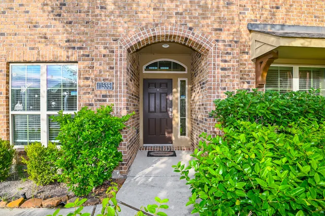 $2,700 | 11535 Elizabeth Brook Drive, Richmond, TX 77406
