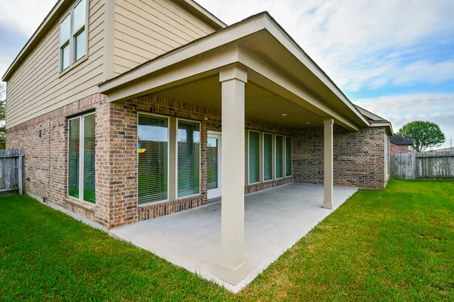 $2,700 | 11535 Elizabeth Brook Drive, Richmond, TX 77406