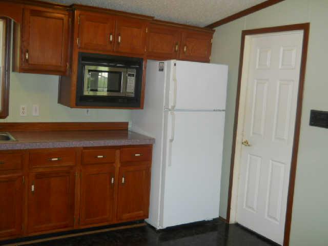 1515 Timber Trail Road Goodlettsville, TN 37072 - Photo 3 of 20 Kitchen - right