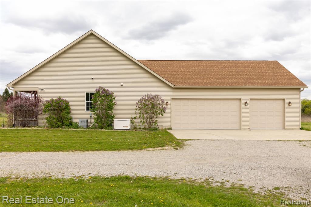 25260 32 Mile Road New Haven, MI 48050 - Photo 40 of 41