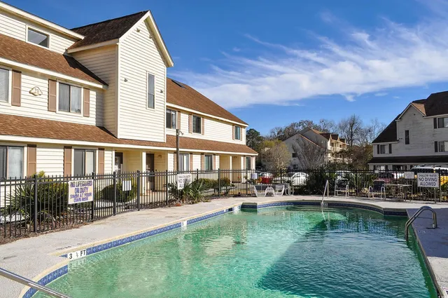 $119,900 | 510 Fairwood Lakes Drive, Unit 21O, Myrtle Beach, SC 29588