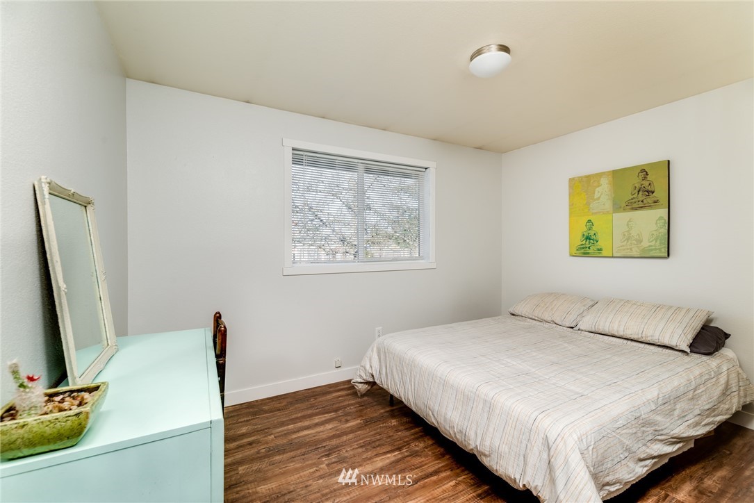 17948 Iris Place Southwest Rochester, WA 98579 - Photo 14 of 17